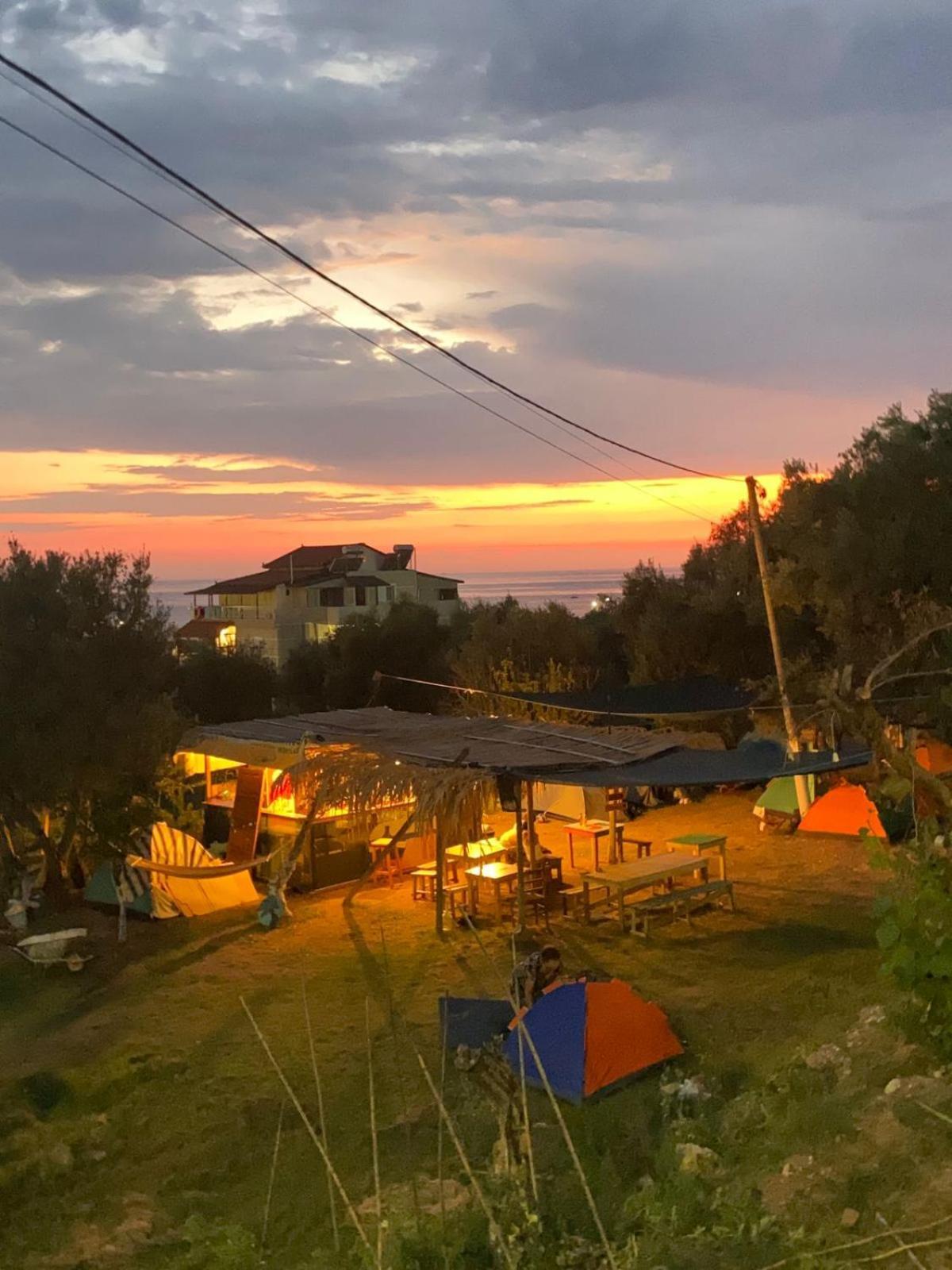 Olive Camping Himare Eksteriør bilde